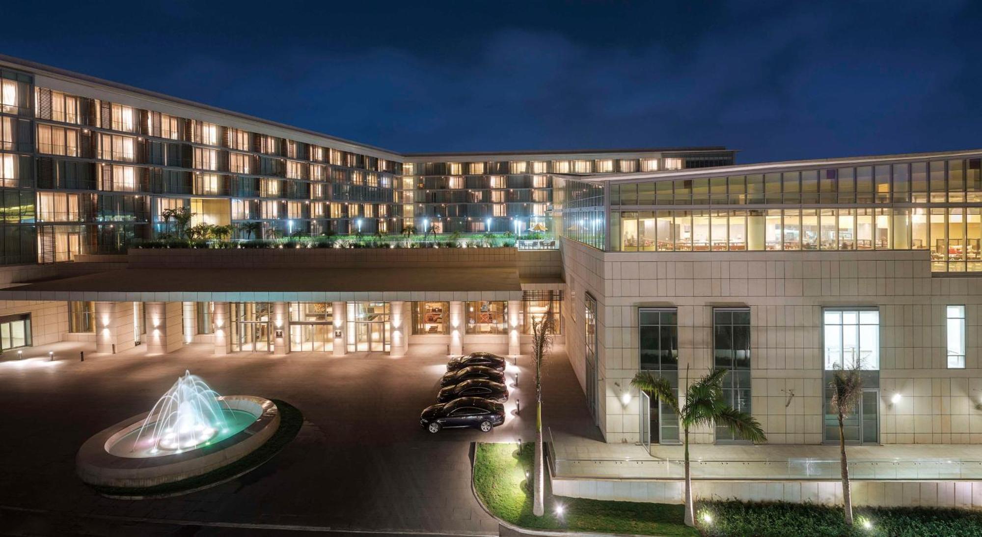 Kempinski Hotel Gold Coast City Accra Bagian luar foto